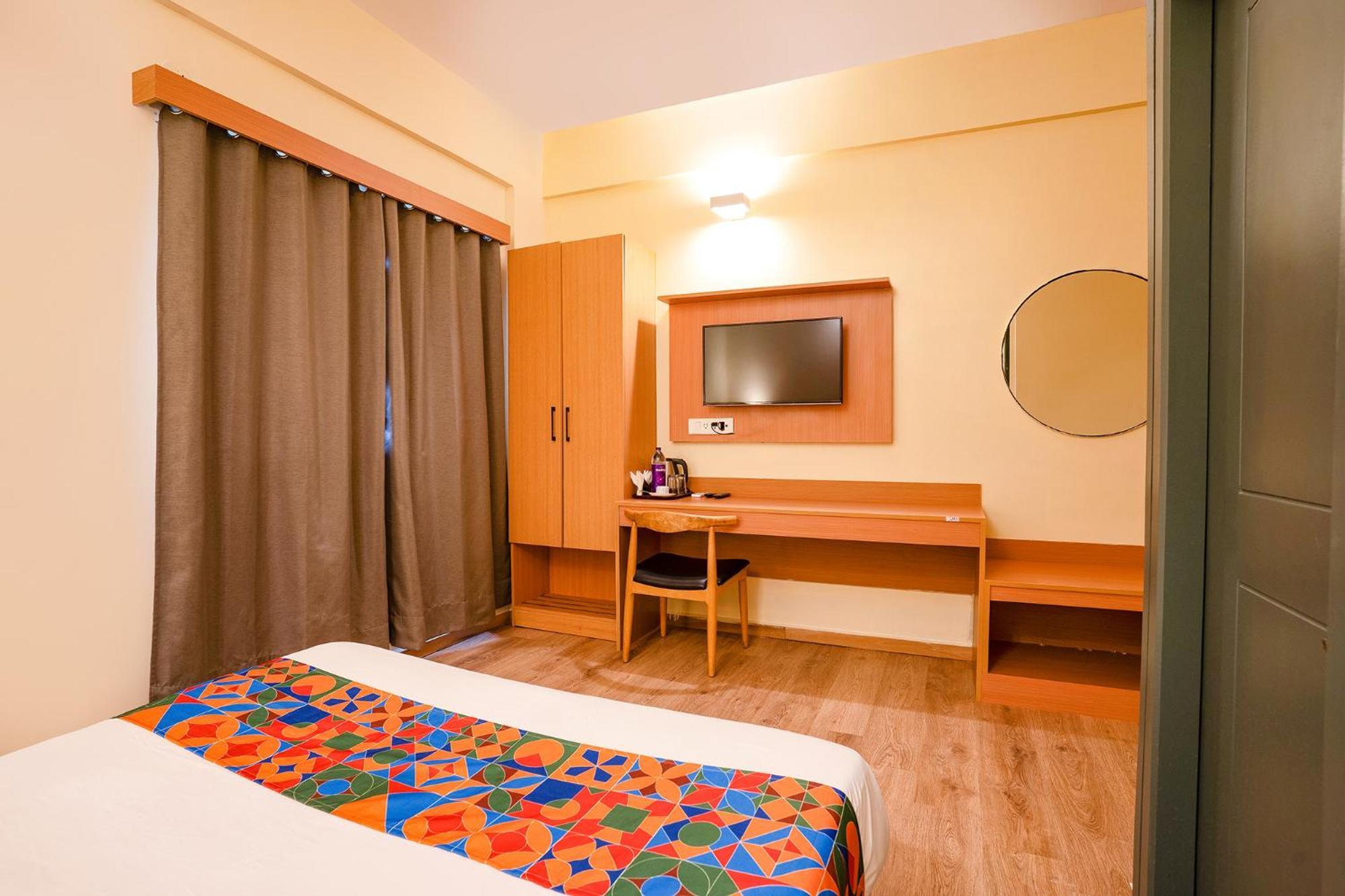 Fabhotel Royal Sterling- Manyata Tech Park Bangalore Ngoại thất bức ảnh