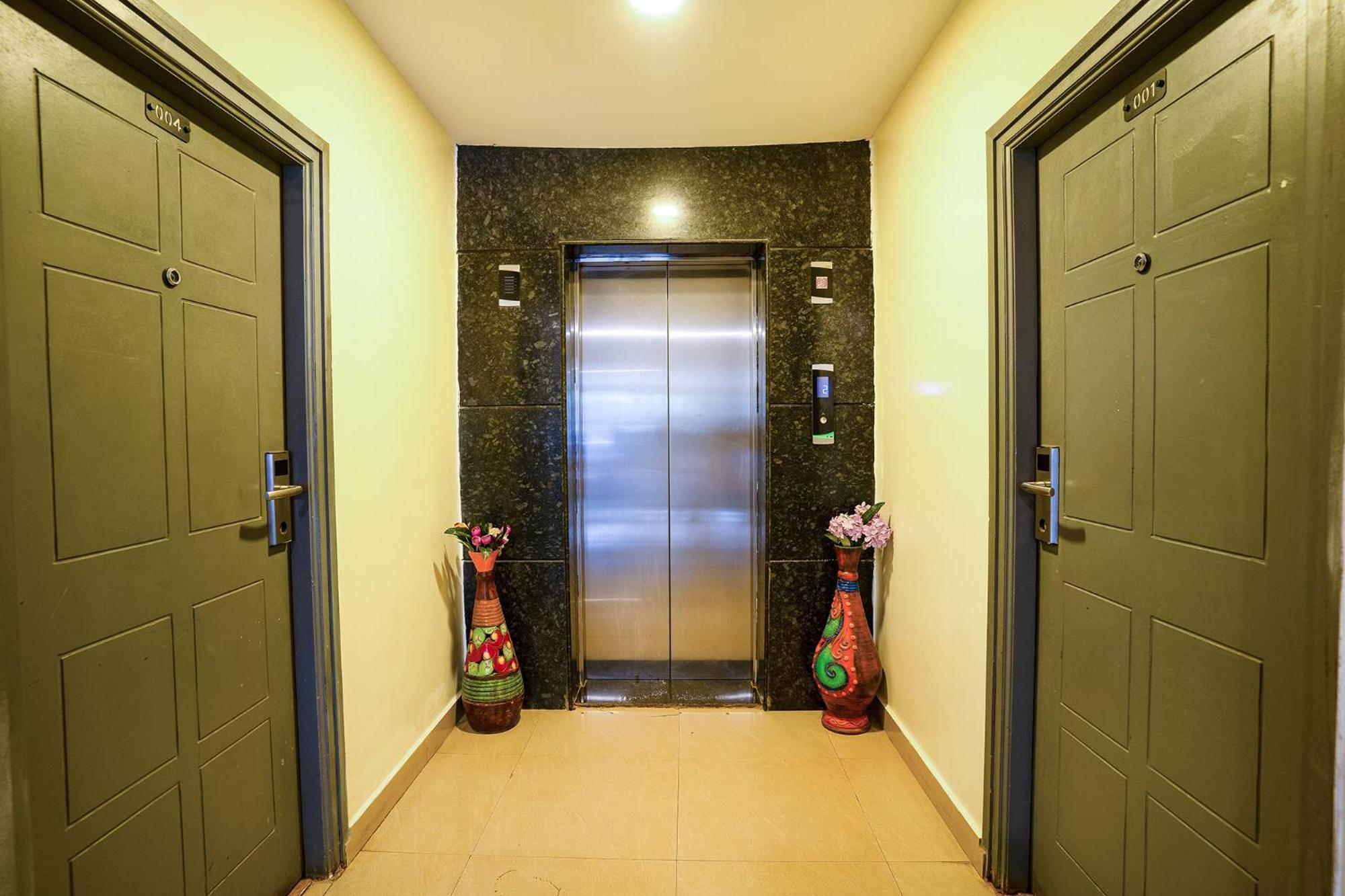 Fabhotel Royal Sterling- Manyata Tech Park Bangalore Ngoại thất bức ảnh