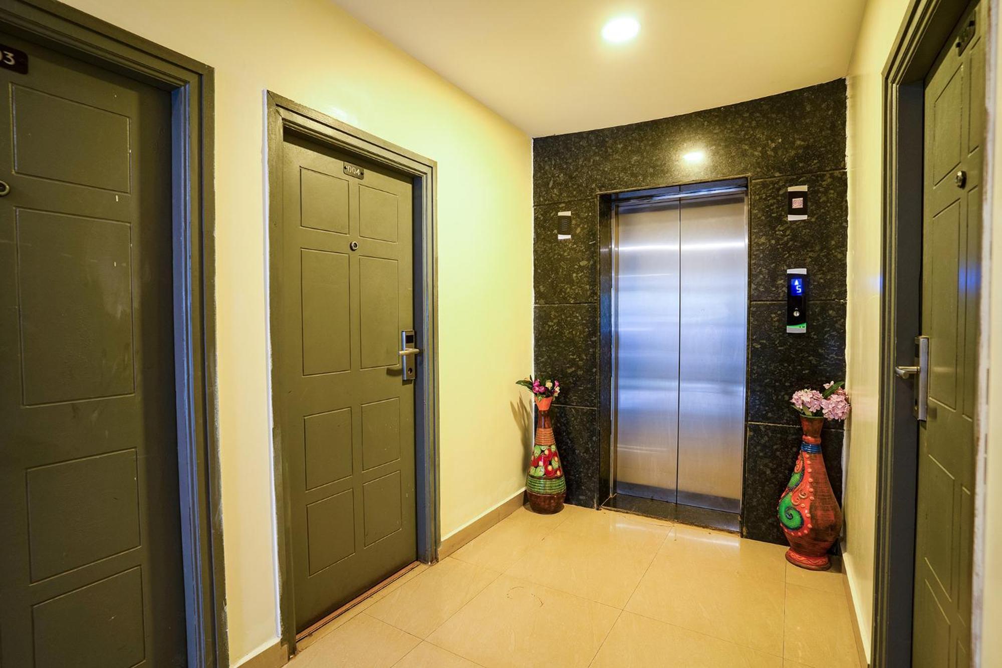 Fabhotel Royal Sterling- Manyata Tech Park Bangalore Ngoại thất bức ảnh