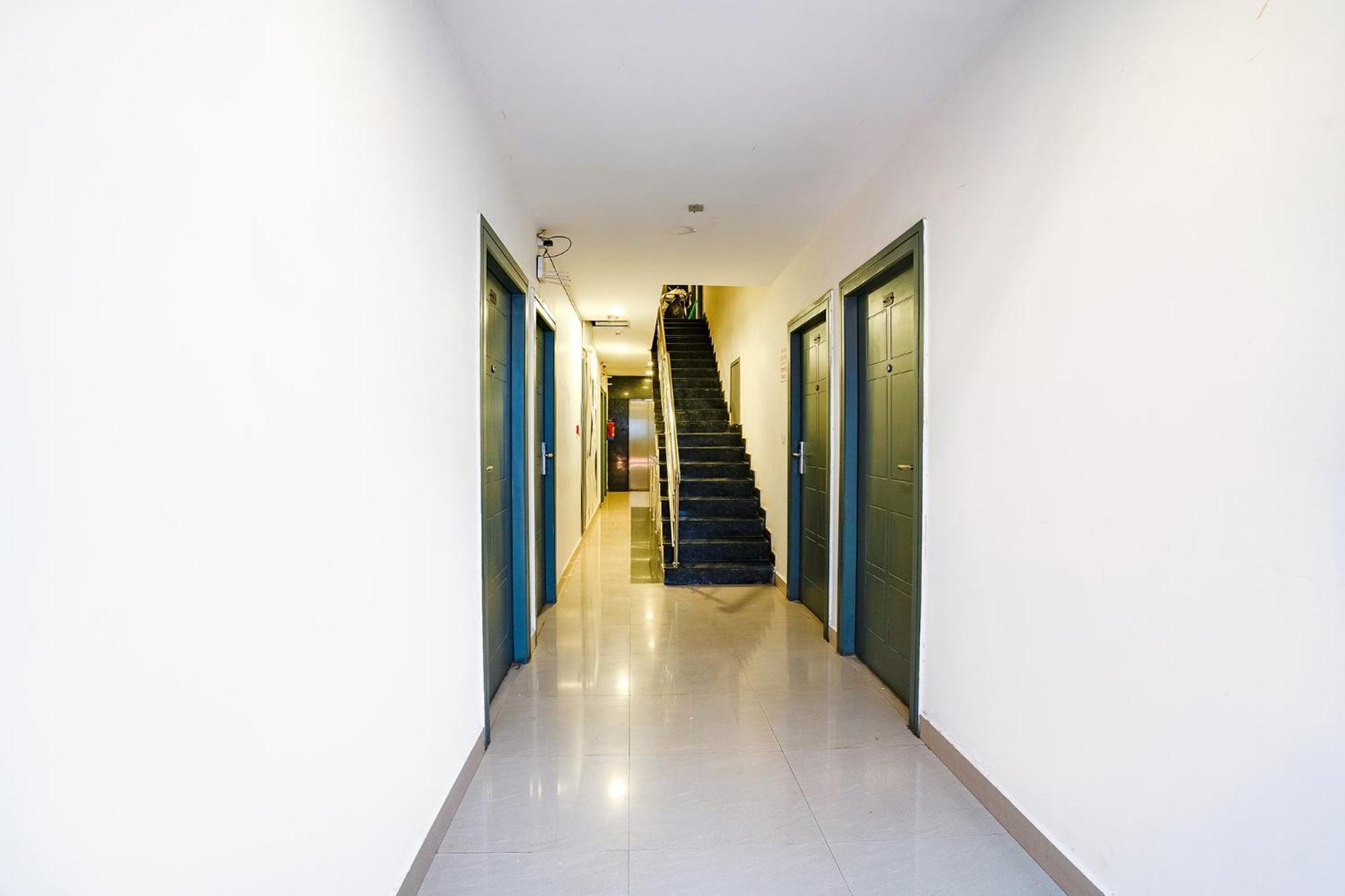 Fabhotel Royal Sterling- Manyata Tech Park Bangalore Ngoại thất bức ảnh